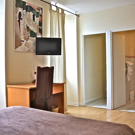 Hotel L'hôtel Du Périgord 3*