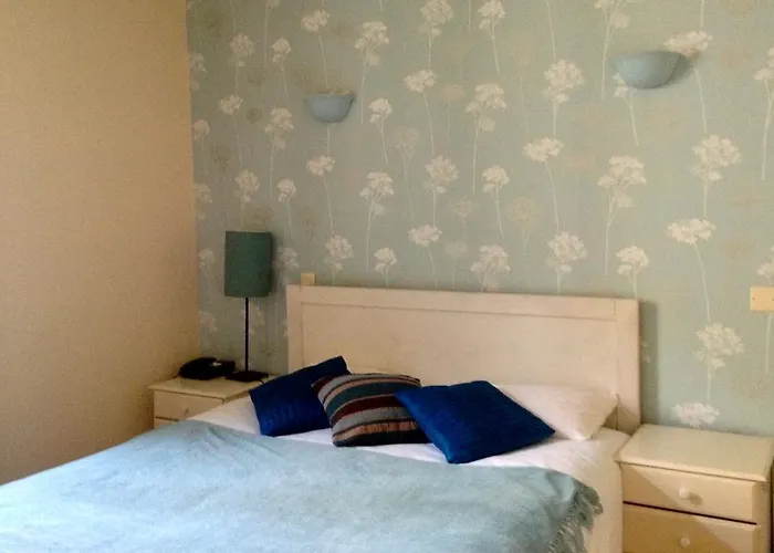 L'hotel Du Perigord Hotel Aubeterre-sur-Dronne