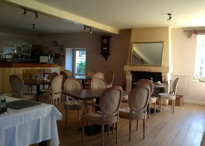 L'hôtel Du Périgord Aubeterre-sur-Dronne